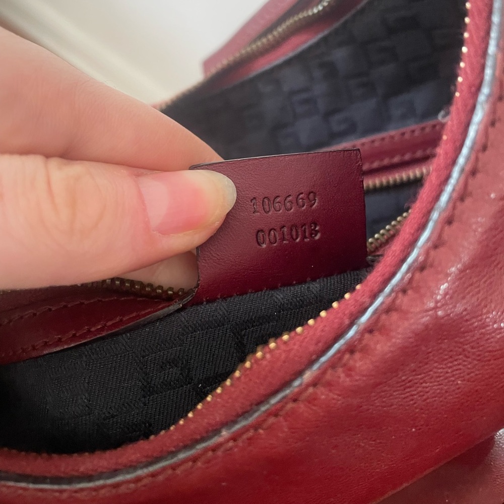 Vintage Gucci Half Moon shoulder bag - Picture 6 of 6